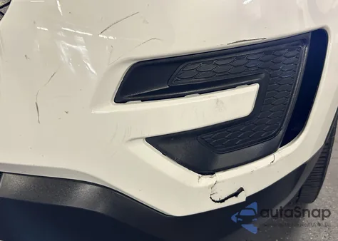 2016 Ford Police Interceptor from USA, damaged, VIN 1FM5K8AR8GGD05710